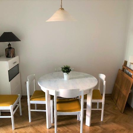 דירות מאלי לוסיניי Apartman Gloria מראה חיצוני תמונה