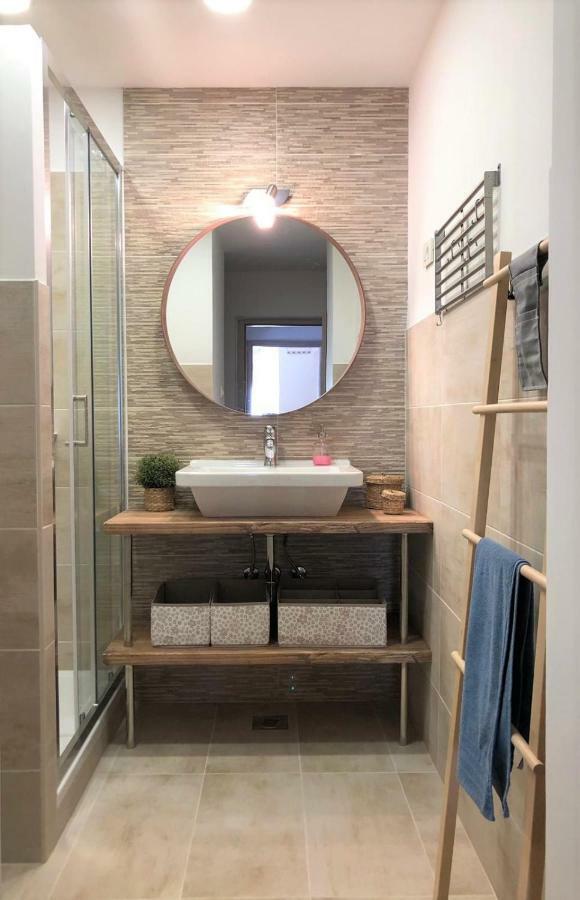 דירות מאלי לוסיניי Apartman Gloria מראה חיצוני תמונה